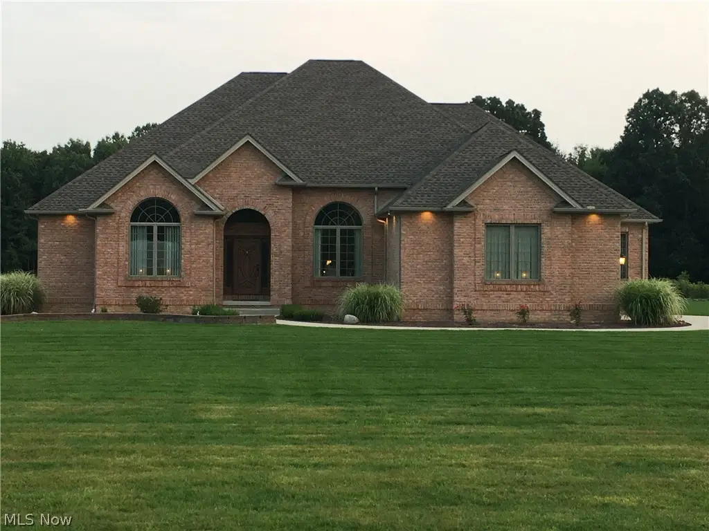 4039 Selkirk Bush Road, Newton Falls, OH 44444 - #1