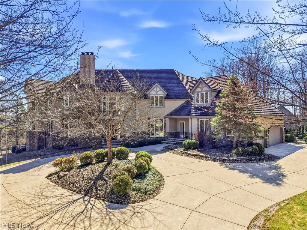 60 South Lane, Moreland Hills, OH 44022 - #1