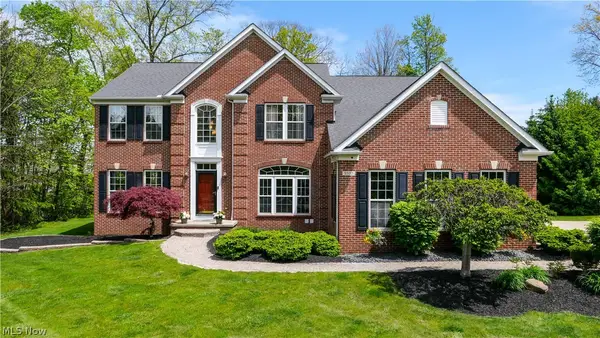 9337 Adam Run, Twinsburg, OH 44087