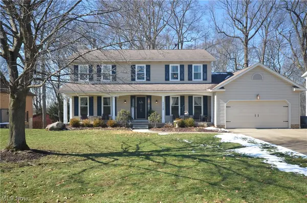 1128 Grovewood Drive, Tallmadge, OH 44278