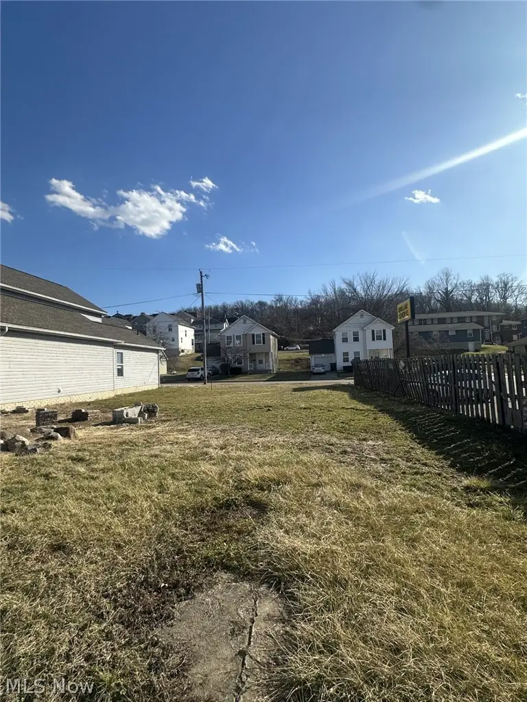 995 Greenwood Avenue, Zanesville, OH 43701 - #3