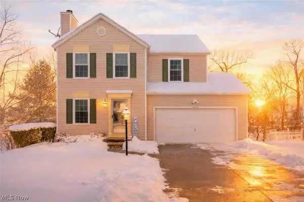 4467 Newcastle Cove, Brunswick, OH 44212