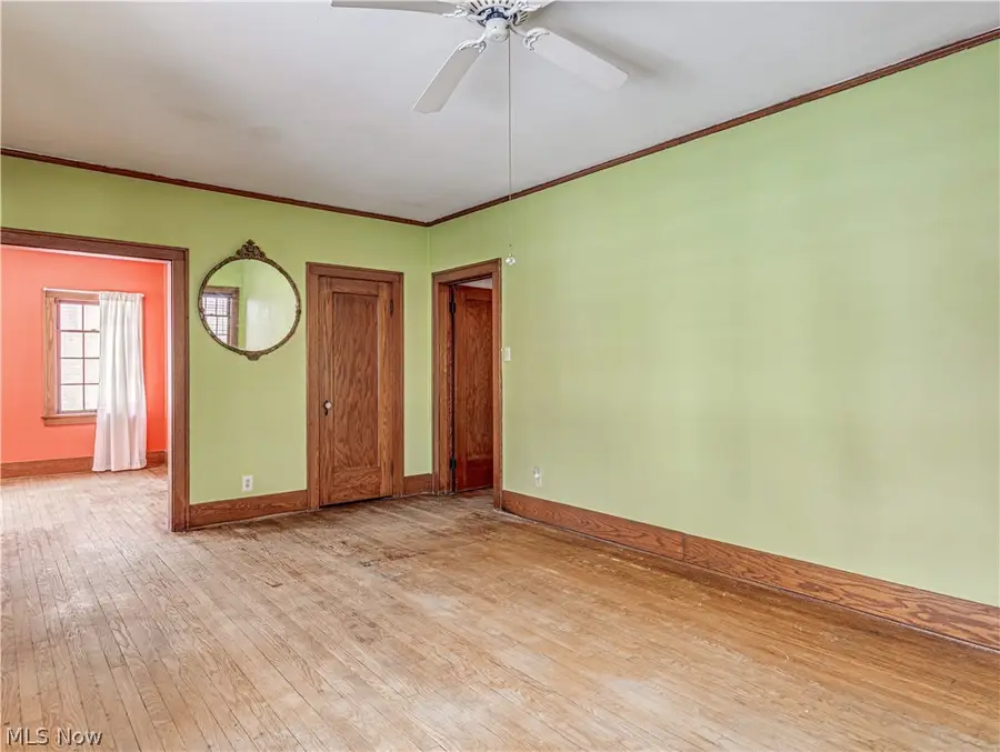 1732 Broad Boulevard, Cuyahoga Falls, OH 44223 - #3