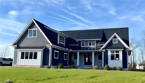 855 Club W Drive, Aurora, OH 44202