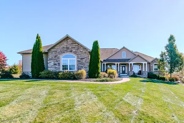 12195 Arborwood Way, Chardon, OH 44024