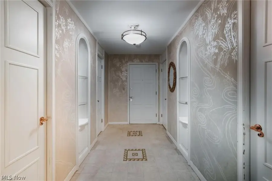 18975 Van Aken Boulevard #201, Shaker Heights, OH 44122 - #2