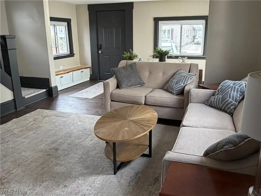 2735 3rd Street, Cuyahoga Falls, OH 44221 - #2