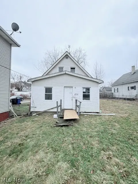 4701 Gifford Avenue, Cleveland, OH 44144 - #1