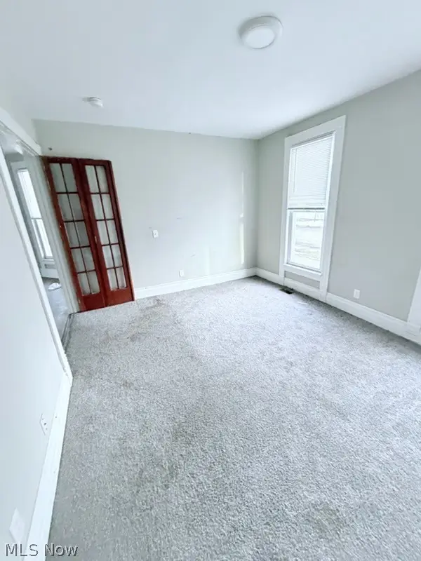 3216 Riverside Avenue, Cleveland, OH 44109 - #2