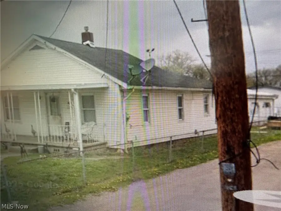 1323 Bristol Street, Zanesville, OH 43701 - #2