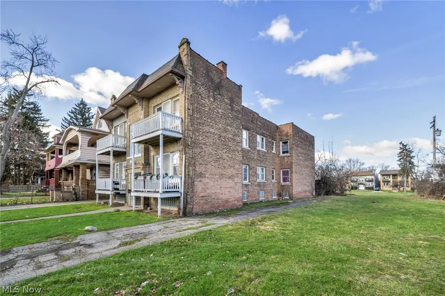 3438 E 140th Street, Cleveland, OH 44120 - #2