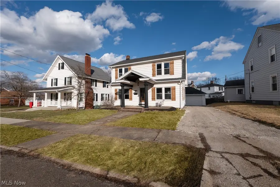 736 17th Ne Street, Massillon, OH 44646 - #2