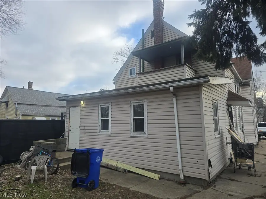3674 E 52nd Street, Cleveland, OH 44105 - #3