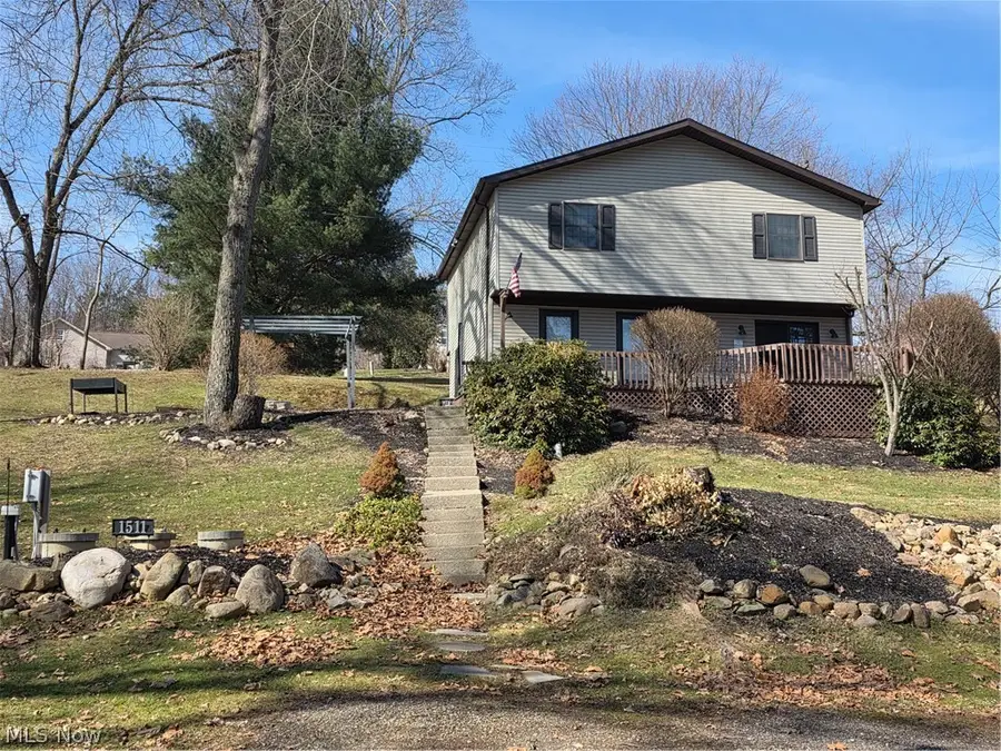 1511 Lake Front Drive, Salem, OH 44460 - #2