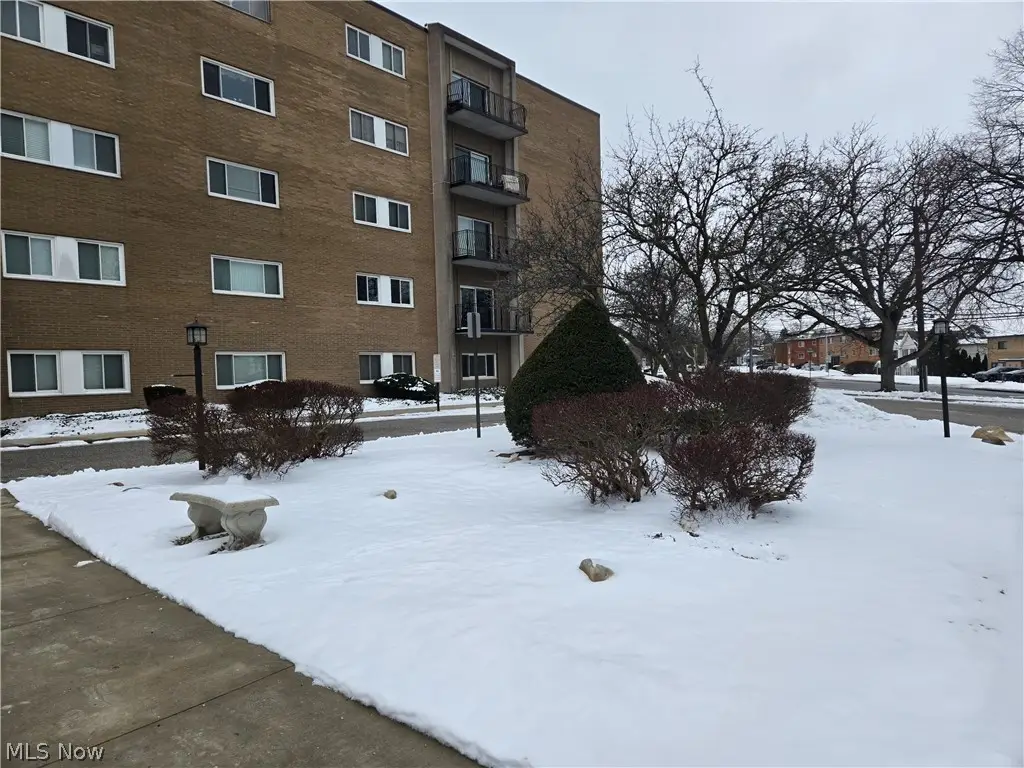 20333 Detroit Road, Rocky River, OH 44116 - #1