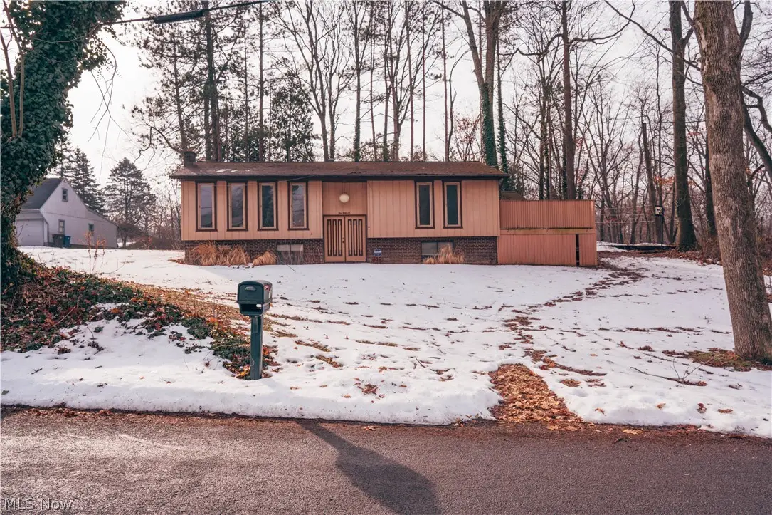 156 W Ingleside Drive, Akron, OH 44319 - #1