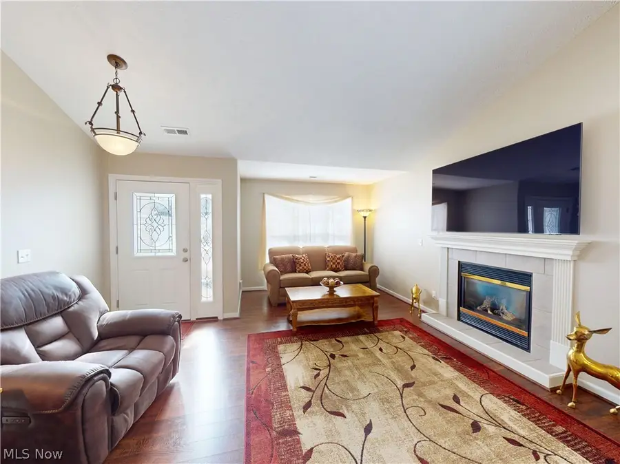 609 Beacon Drive, Painesville, OH 44077 - #2