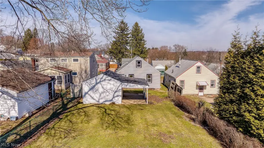 1610 Colonial Ne Boulevard, Canton, OH 44714 - #3