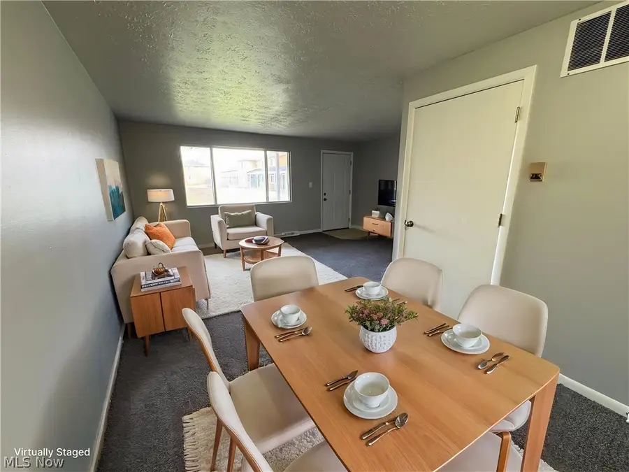 4878 Banbury Court #12, Warrensville Heights, OH 44128 - #3