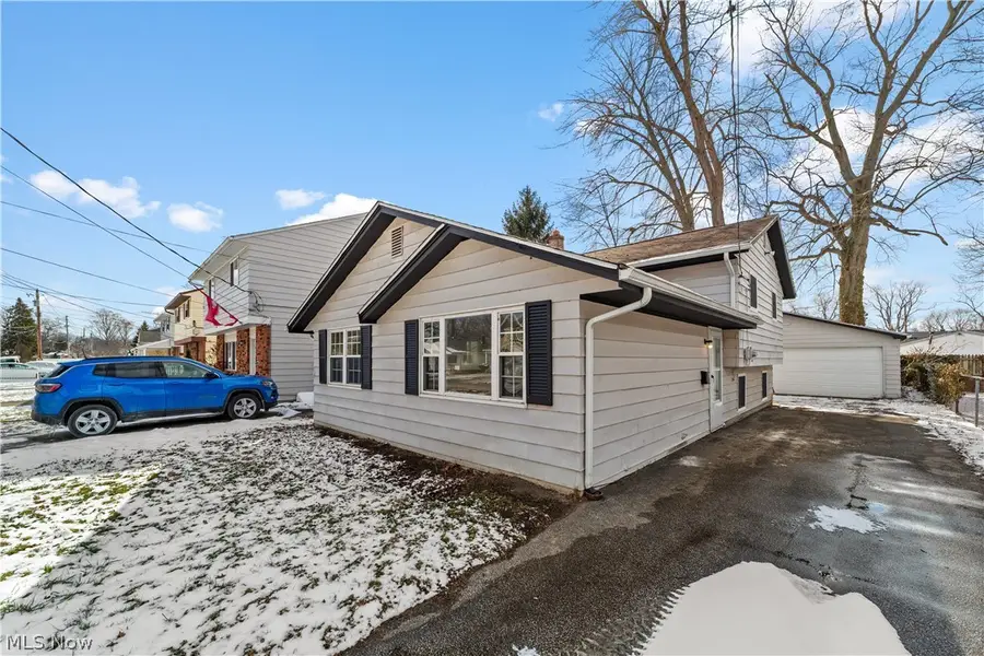 214 Traymore Boulevard, Eastlake, OH 44095 - #3