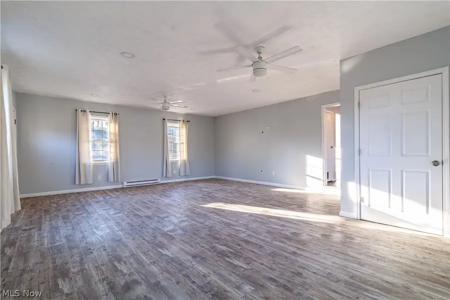 5814 Laura Avenue, Homeworth, OH 44634 - #3