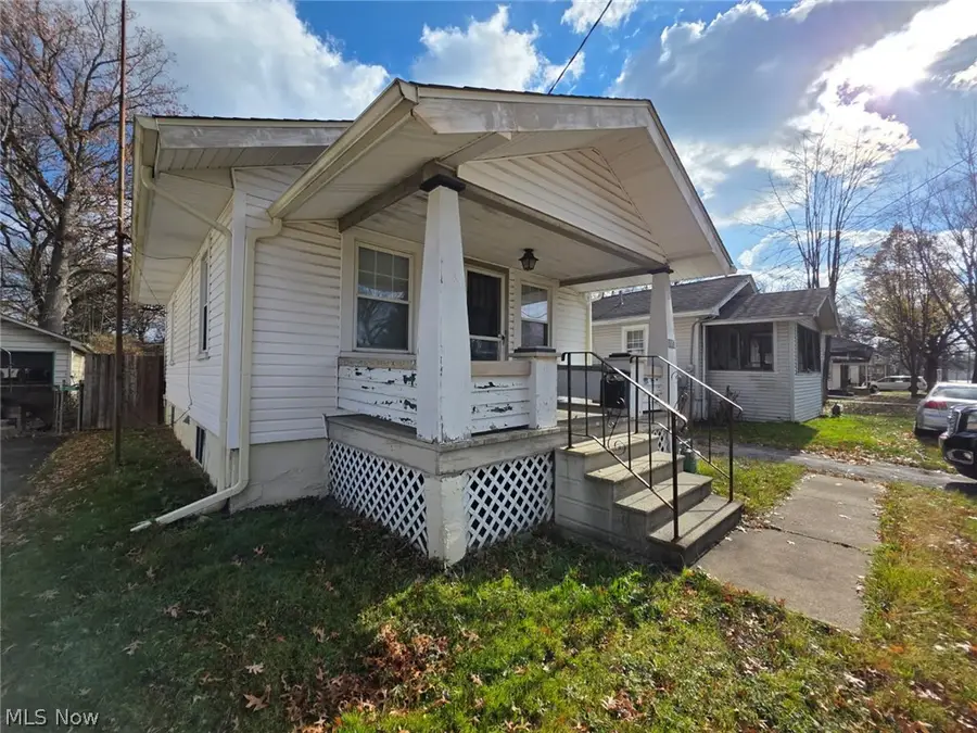 1057 Willard Se Avenue, Warren, OH 44484 - #2