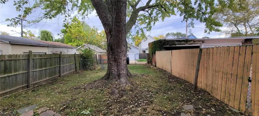 2109 W 42nd Street, Cleveland, OH 44113 - #2