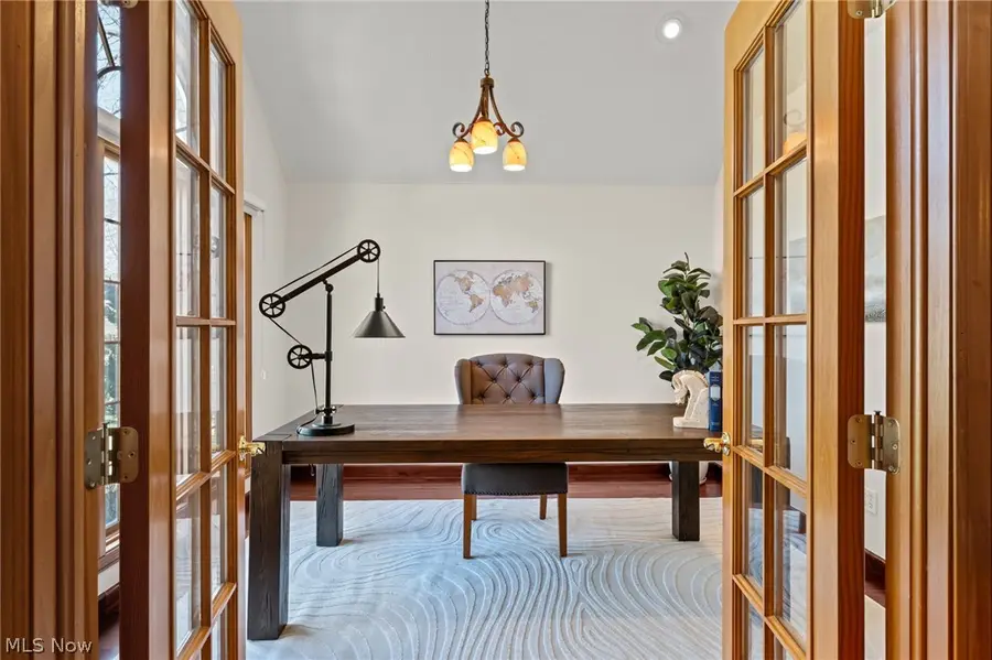 34540 Seminole Way, Solon, OH 44139 - #3