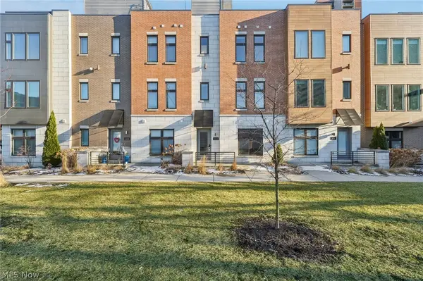 1446 E 14th Street, Cleveland, OH 44114