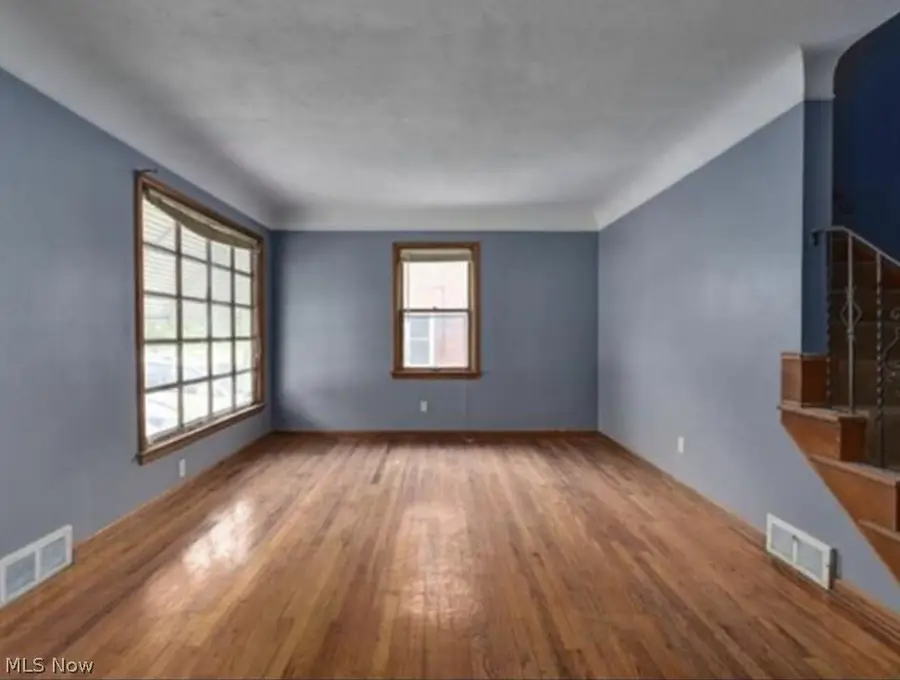 16705 Hillsboro Road, Cleveland, OH 44112 - #2