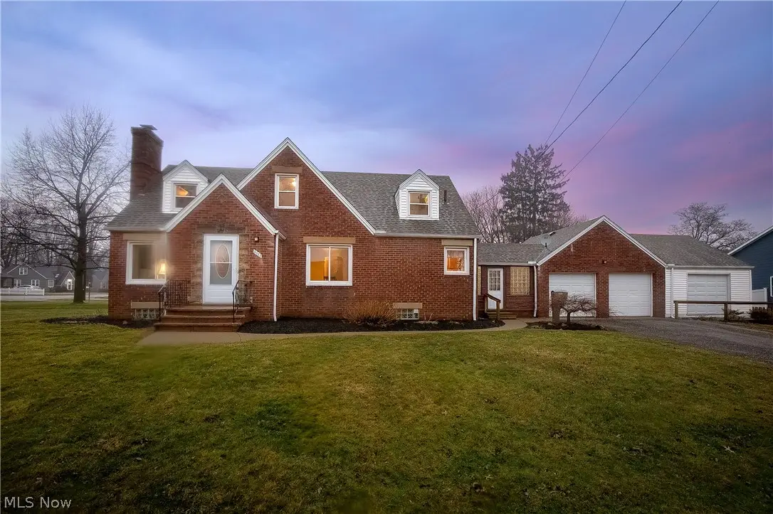 3065 25th Nw Street, Canton, OH 44708 - #1