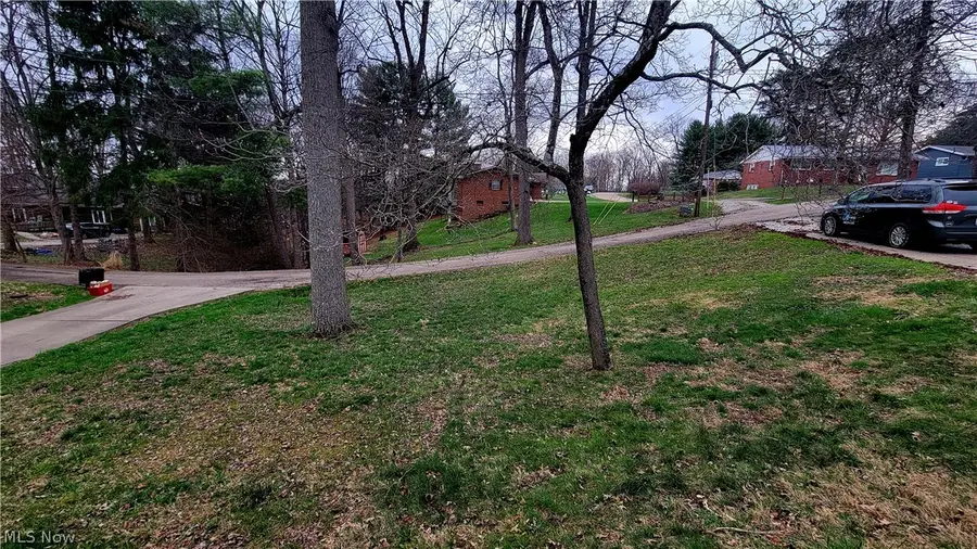 107 Nelson Avenue, Marietta, OH 45750 - #2