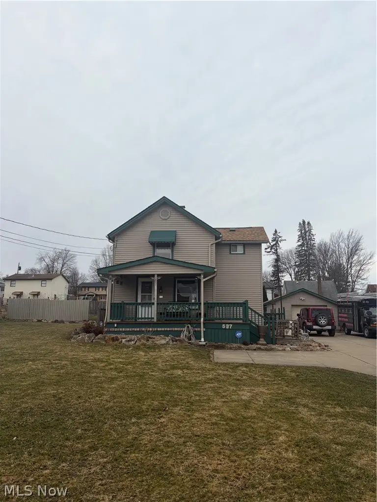 537 7th Street, Struthers, OH 44471 - #1