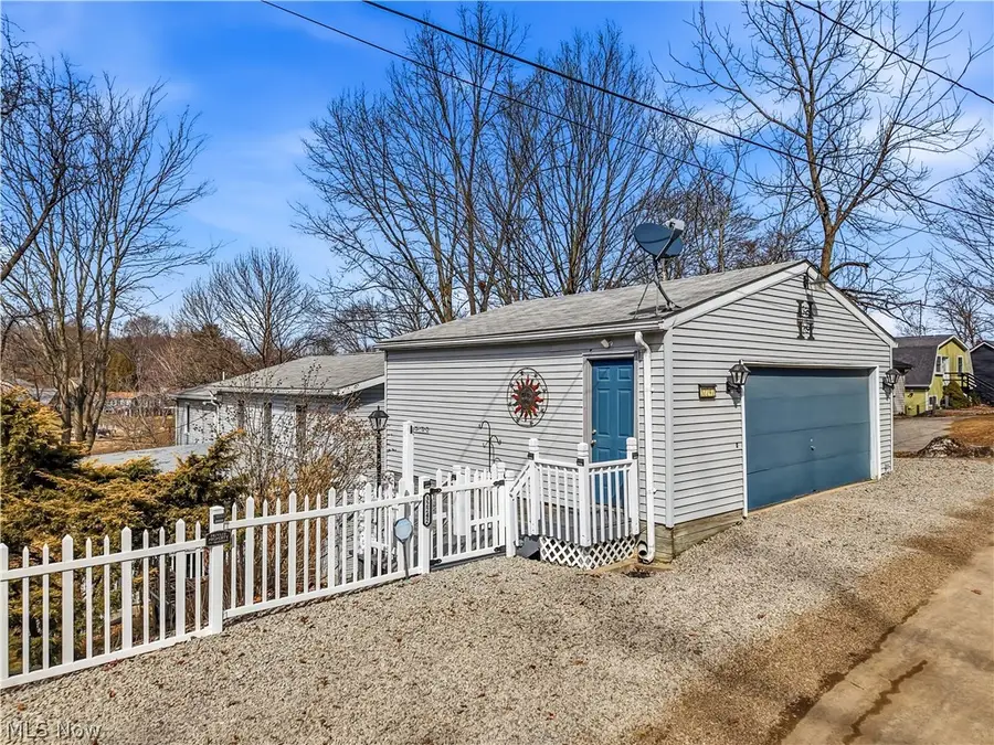 32242 Woodale Drive, Hanoverton, OH 44423 - #2