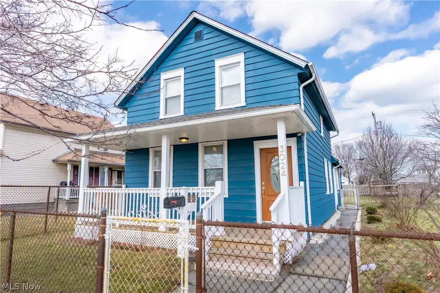 3024 Vega Avenue, Cleveland, OH 44113 - #2