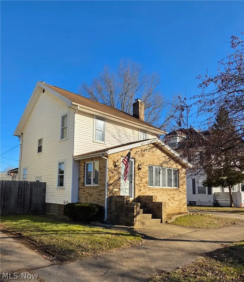 237 7th Nw Street, New Philadelphia, OH 44663 - #1