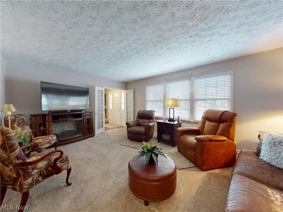 8330 Paddock Court, Mentor, OH 44060 - #3