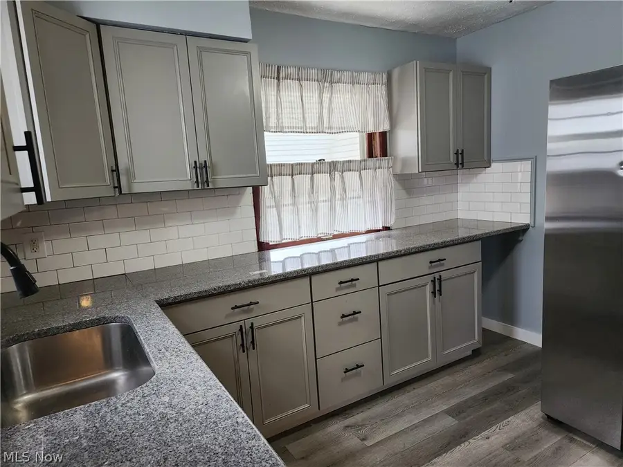 18990 Raymond Street, Maple Heights, OH 44137 - #2