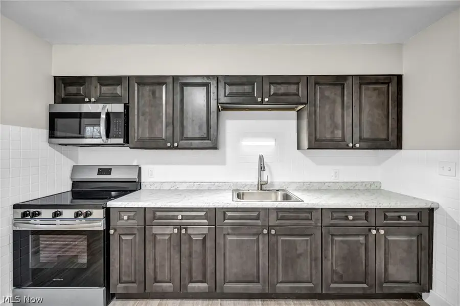 4882 Belle Meadow Road, Mentor, OH 44060 - #3