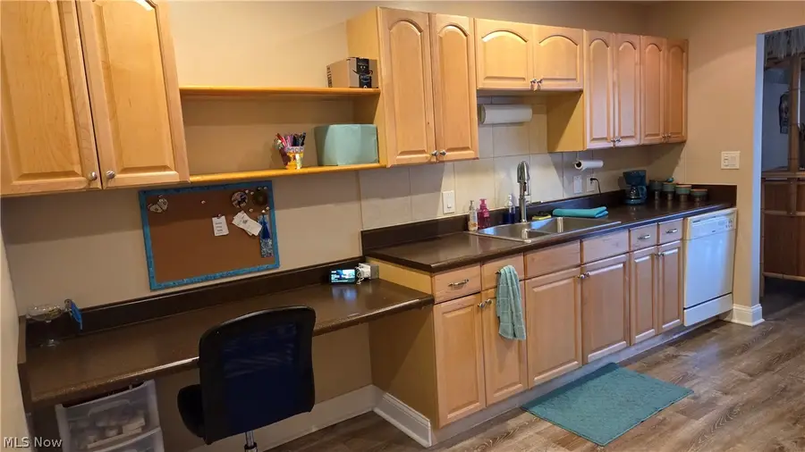 9284 Willow Lane, Olmsted Falls, OH 44138 - #2