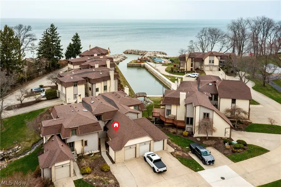 4613 Compass Rose #10, Vermilion, OH 44089 - #2