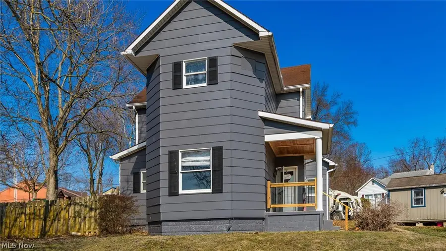 2249 Bishard Avenue, Cambridge, OH 43725 - #2