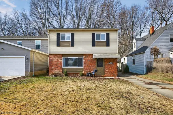1540 E 298th Street, Wickliffe, OH 44092