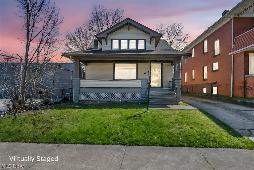 3513 E 110th Street, Cleveland, OH 44105 - #1