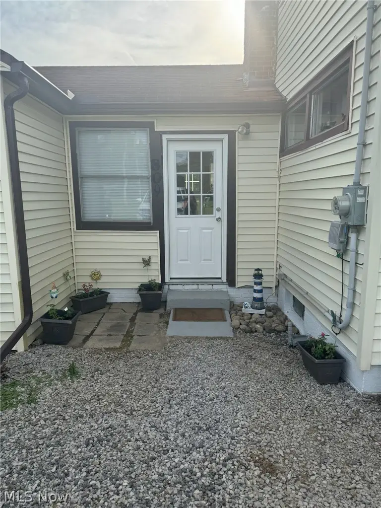 809 State Route 534 Nw, Newton Falls, OH 44444 - #3