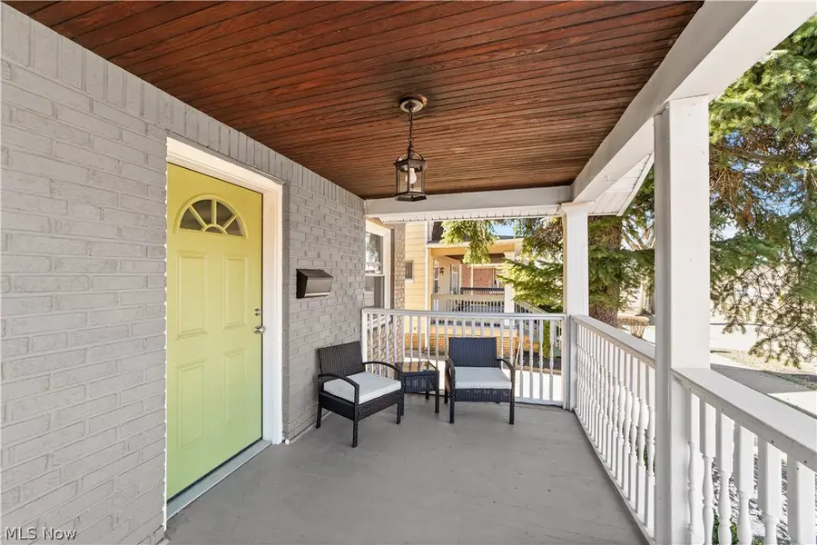 3494 Cedarbrook Road, University Heights, OH 44118 - #2