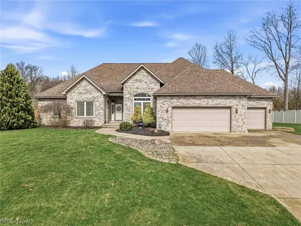 105 Muirfield Se Drive, Howland, OH 44484