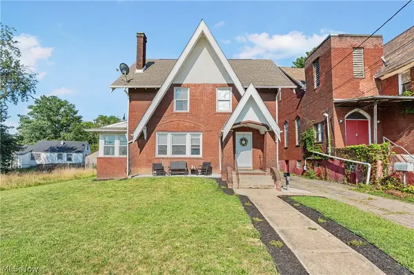 2409 Gilbert Ne Avenue, Canton, OH 44705
