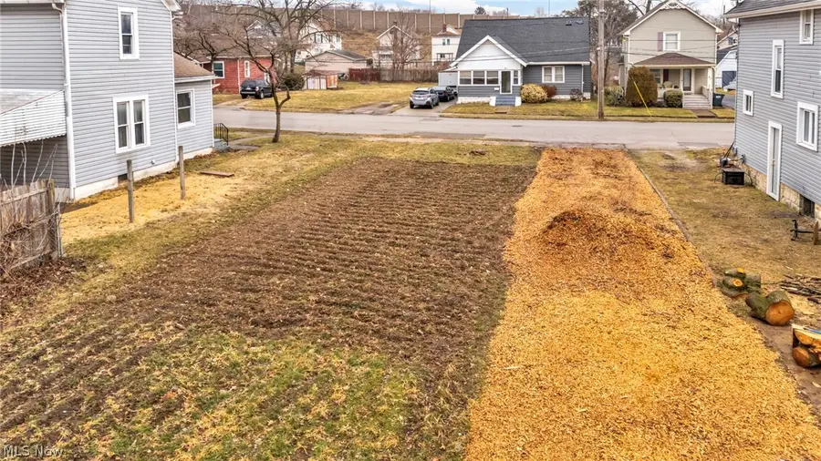 52 Norwood Street, Barberton, OH 44203 - #3