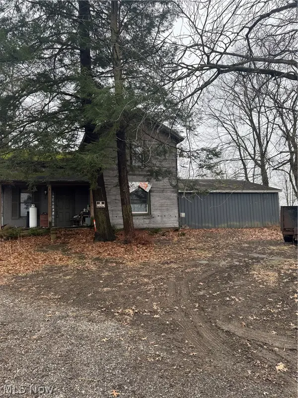 14665 W Akron Canfield Road, Berlin Center, OH 44401